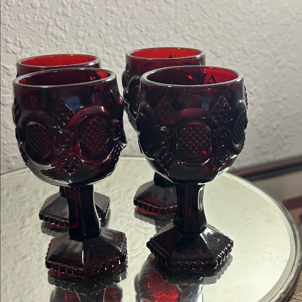 Set of Four Red Goblets or candle holders - Picture 2 of 6